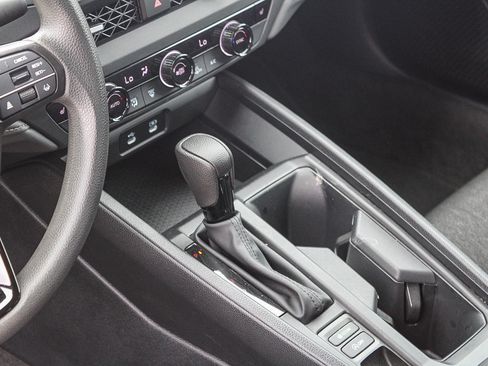 Used 2024 Honda Accord EX image 21