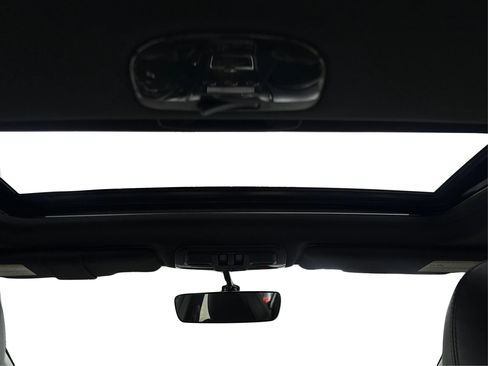 Used 2017 Subaru WRX Limited w/ Popular Package #1 AWD/4WD image 22