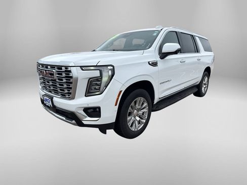 Used 2025 GMC Yukon XL Denali AWD/4WD image 1