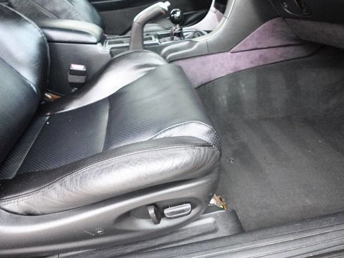 Used 2004 Pontiac GTO image 30