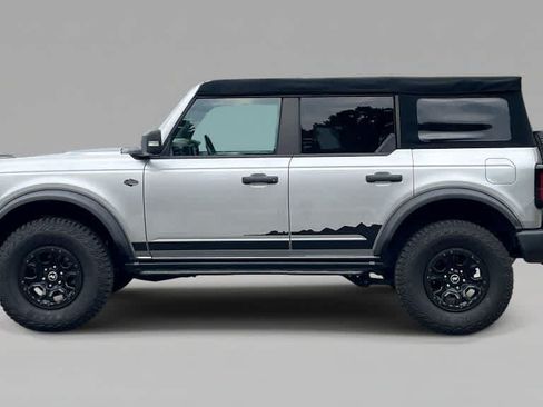 Used 2022 Ford Bronco Wildtrak AWD/4WD image 5