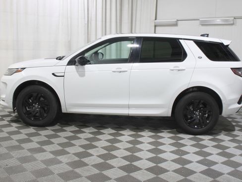 Used 2024 Land Rover Discovery Sport S image 33