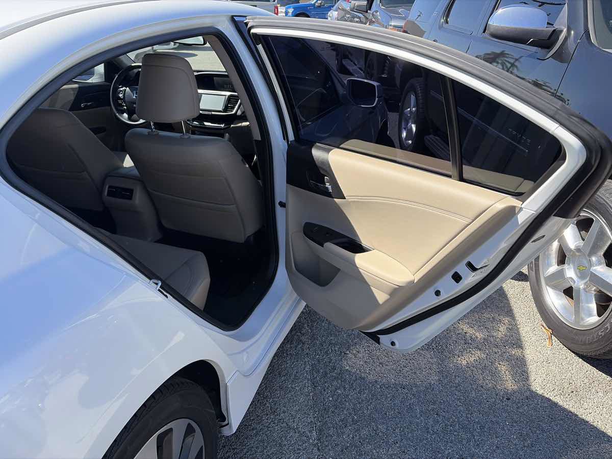 Used 2017 Honda Accord Touring image 23