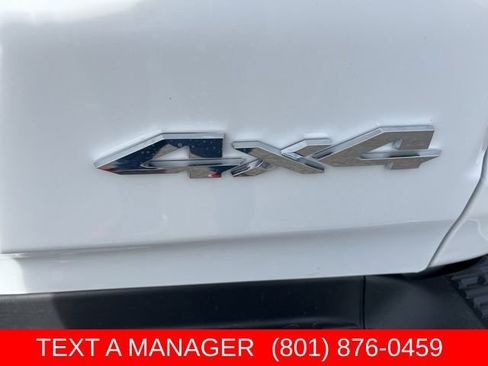 New 2026 RAM 1500 Laramie AWD/4WD image 12