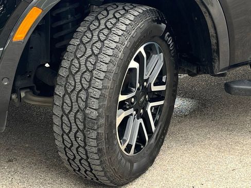 Used 2024 Ford Ranger Lariat RWD image 27