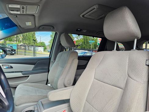 Used 2016 Honda Odyssey SE image 27
