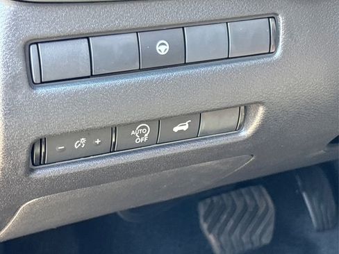 New 2026 Nissan Rogue SV image 12