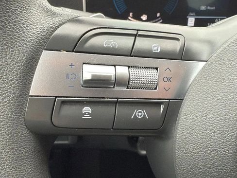 Used 2025 Hyundai Sonata SEL image 12