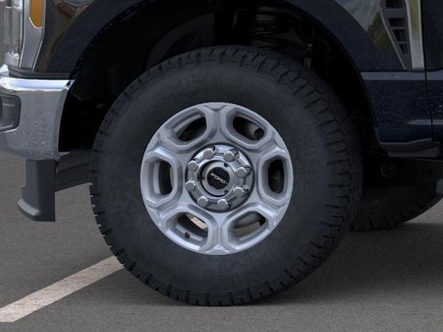 New 2026 Ford F350 XLT w/ 360-Degree Camera Package image 19