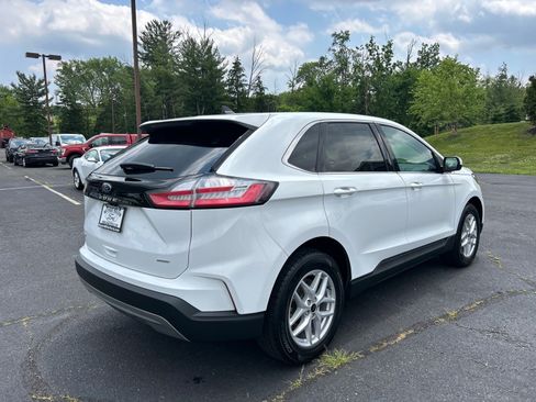 Used 2024 Ford Edge SEL AWD/4WD image 14