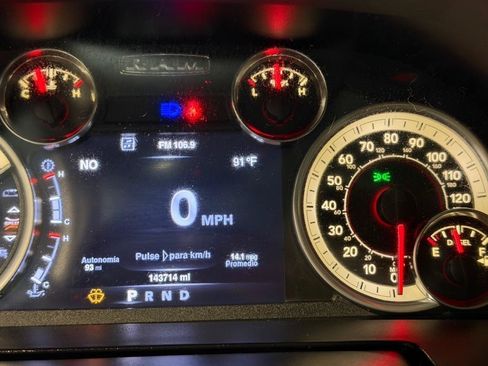 Used 2016 RAM 1500 Laramie w/ Convenience Group AWD/4WD image 20