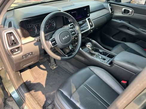 Certified 2022 Kia Sorento X-Line EX AWD/4WD image 15
