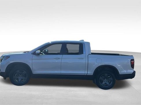 Certified 2023 Honda Ridgeline RTL image 4