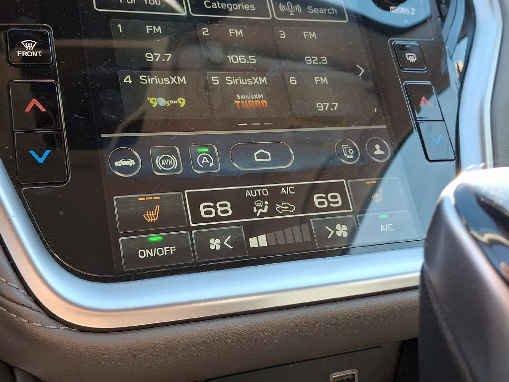 Used 2024 Subaru Outback Onyx Edition AWD/4WD image 19