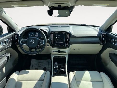 Used 2020 Volvo XC40 T5 Inscription AWD/4WD image 10