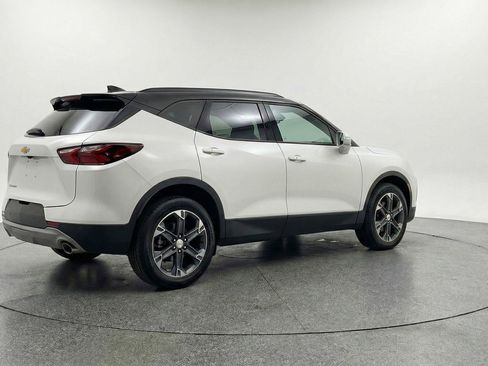 Used 2025 Chevrolet Blazer LT image 9