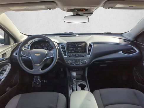 Used 2024 Chevrolet Malibu LS image 17