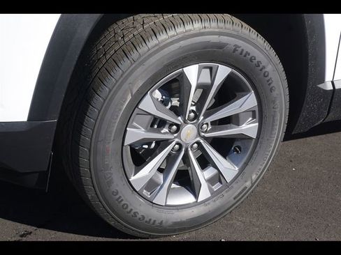 New 2026 Chevrolet Equinox LT FWD image 20