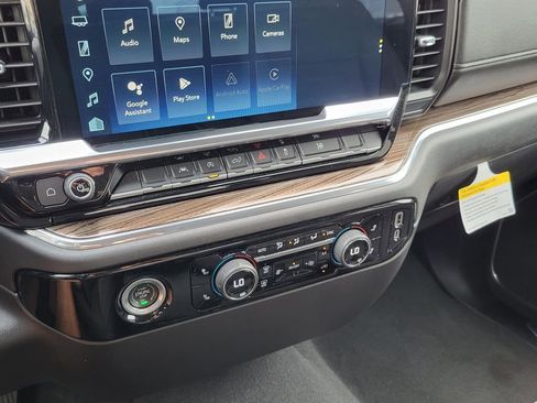 Certified 2023 Chevrolet Silverado 1500 LT AWD/4WD image 27