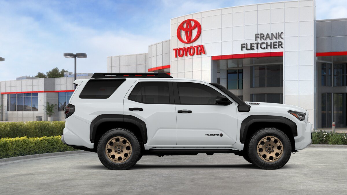 New 2026 Toyota 4Runner Trailhunter AWD/4WD image 12