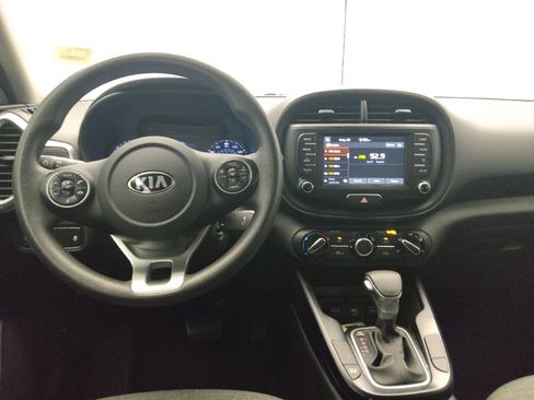 Used 2020 Kia Soul S image 22