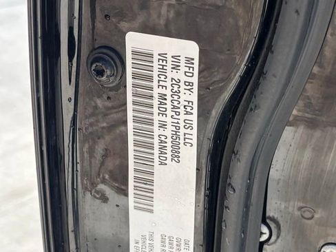 Used 2023 Chrysler 300 C RWD image 30