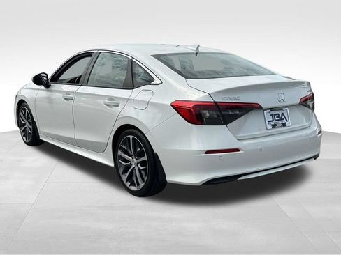 Used 2023 Honda Civic Touring image 24