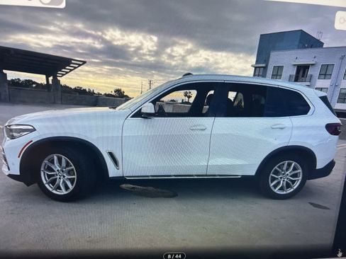 Used 2021 BMW X5 sDrive40i w/ Premium Package 2 image 8