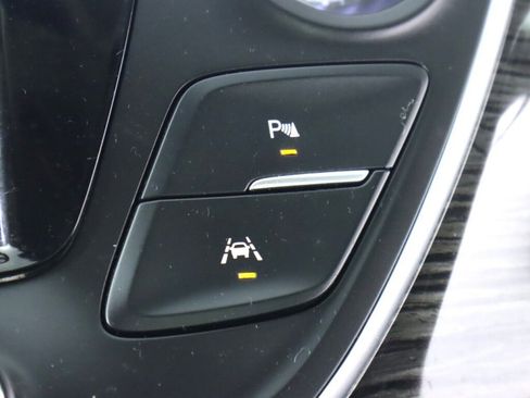 Used 2016 Buick Envision Premium image 23