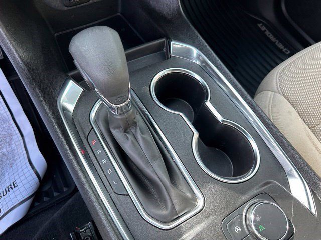 Used 2023 Chevrolet Traverse LS w/ Midnight/Sport Edition FWD image 32