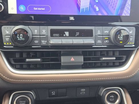 Used 2025 Toyota Grand Highlander AWD image 20