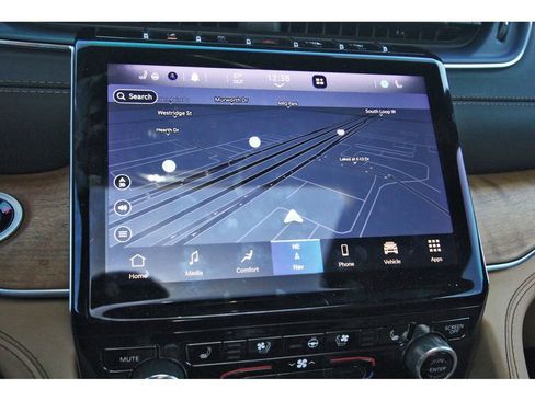 Used 2021 Jeep Grand Cherokee L Summit image 24