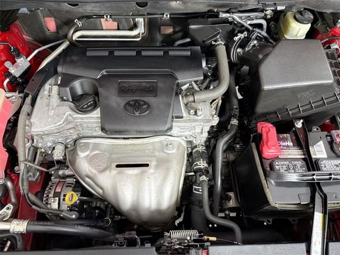 Used 2015 Toyota RAV4 XLE image 38