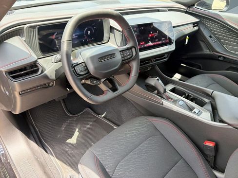 New 2026 Dodge Charger R/T w/ Blacktop Package AWD/4WD image 4