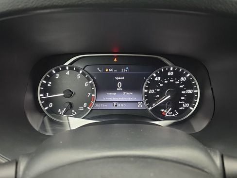 Used 2024 Nissan Frontier SV w/ Hardbody Edition image 28