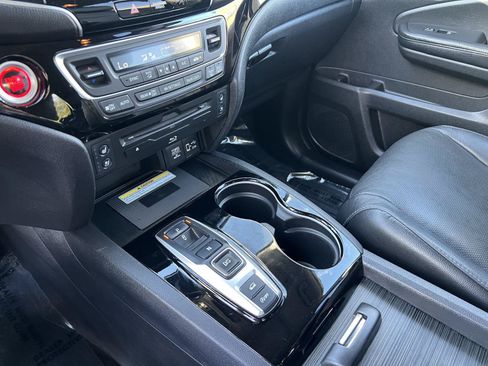 Used 2019 Honda Pilot Elite image 39