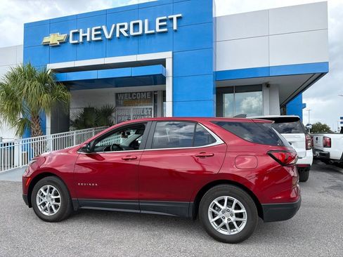 Used 2024 Chevrolet Equinox LT w/ LPO, Cargo Package FWD image 5