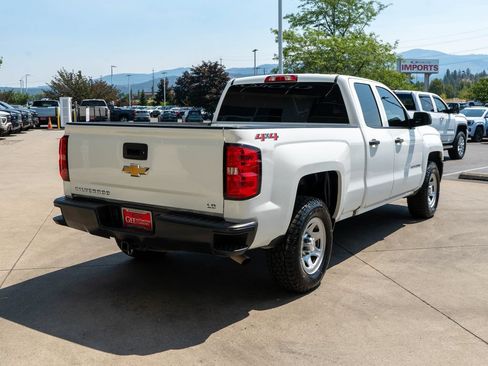 Used 2019 Chevrolet Silverado 1500 W/T AWD/4WD image 7