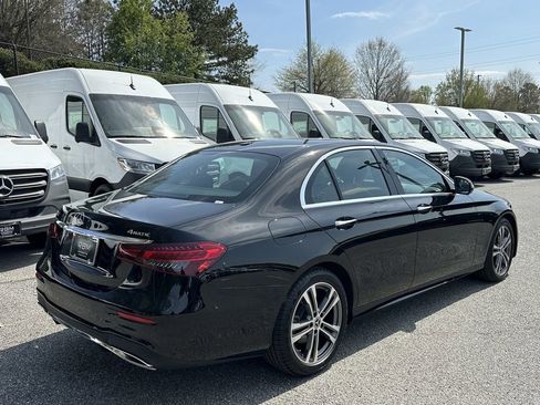 Certified 2022 Mercedes-Benz E 350 4MATIC Sedan image 7
