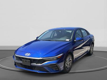 Used 2024 Hyundai Elantra SEL