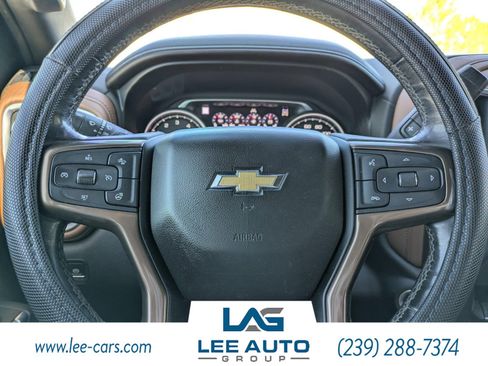 Used 2019 Chevrolet Silverado 1500 High Country w/ Technology Package image 24