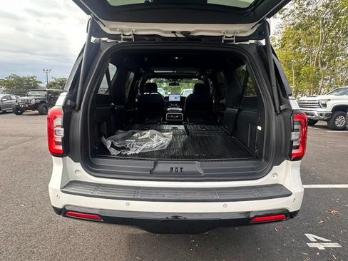 Used 2022 Ford Expedition Max Limited AWD/4WD image 16