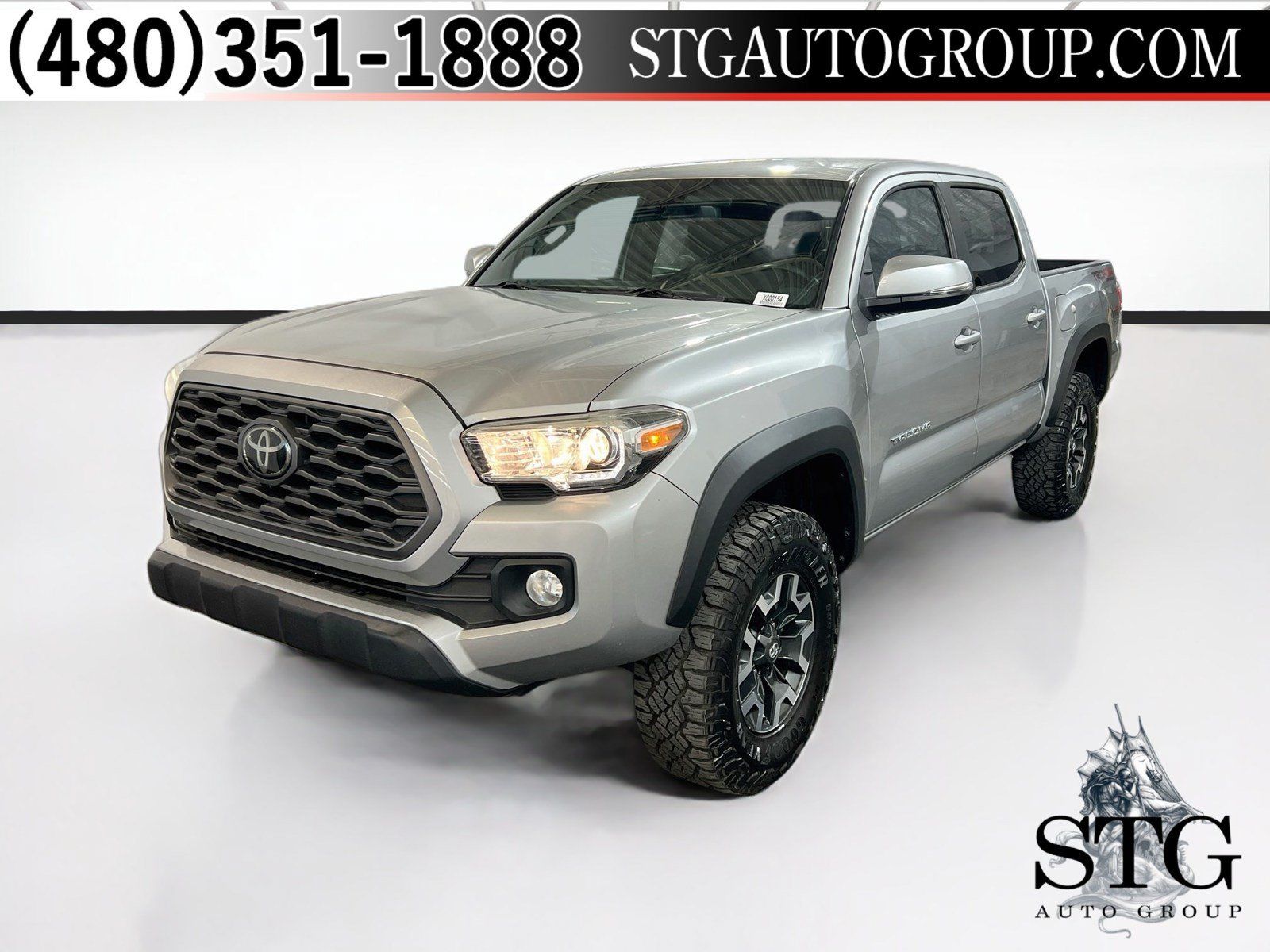 Used 2022 Toyota Tacoma TRD Off-Road w/ Technology Package AWD/4WD image 1