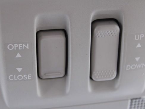 Used 2015 Subaru Crosstrek Touring image 28