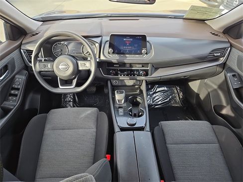 Certified 2023 Nissan Rogue SV image 12