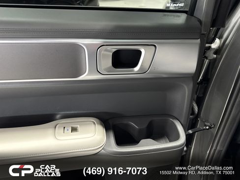 Used 2026 Hyundai Santa Fe SEL FWD image 18