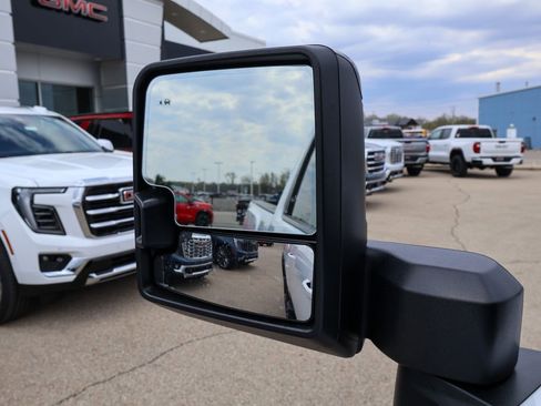 New 2026 GMC Sierra 2500 AT4 image 29