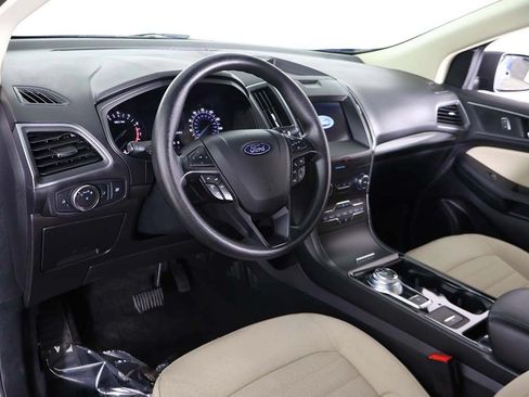 Used 2020 Ford Edge SE AWD/4WD image 23