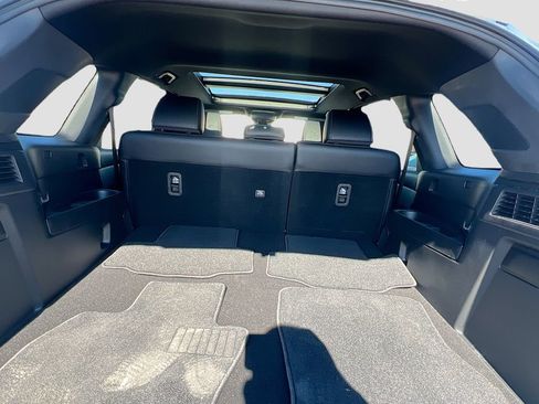 Used 2025 MAZDA CX-70 3.3 Turbo w/ Premium Plus Pkg image 30