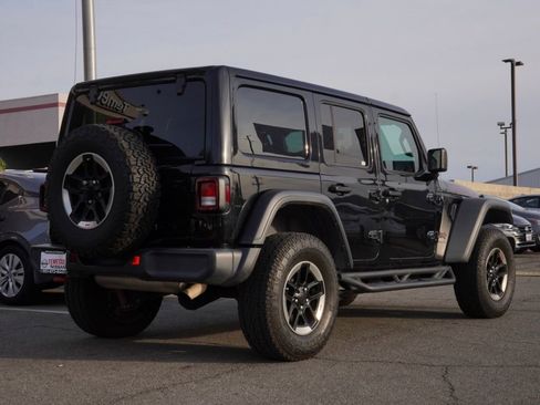 Used 2018 Jeep Wrangler Unlimited Rubicon image 4
